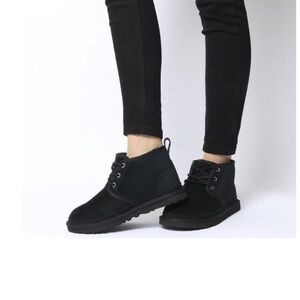 LIKE NEW UGG Neumel shearling lined leather lace boots